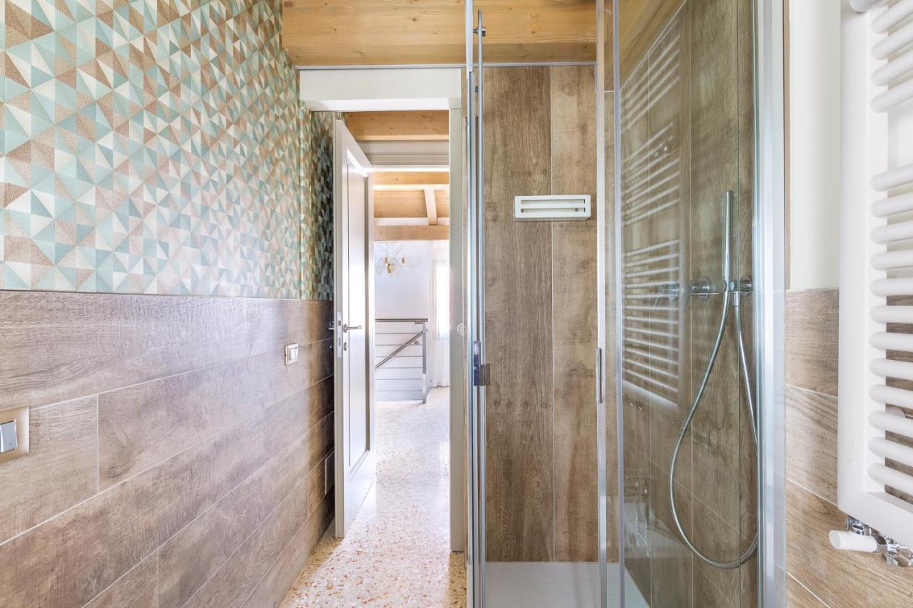 Ca' Cappello Venice Apartment 2 With Canal View Экстерьер фото