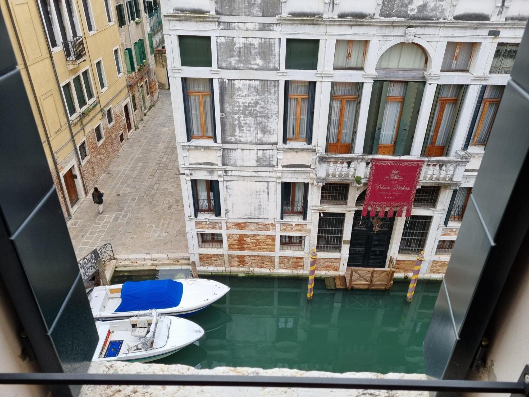 Ca' Cappello Venice Apartment 2 With Canal View Экстерьер фото