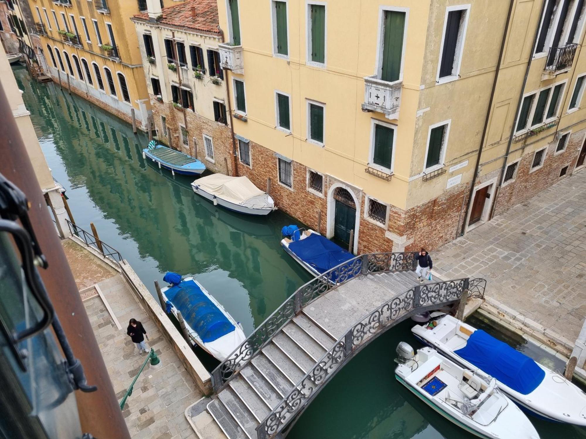Ca' Cappello Venice Apartment 2 With Canal View Экстерьер фото